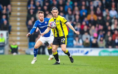 Harrogate Town 'dan Ben Fox, Chesterfield' dan Tom Naylor 'ın 22 Mart 2025' te SMH Group Stadiumact Stadyumu 'nda oynanan 2.