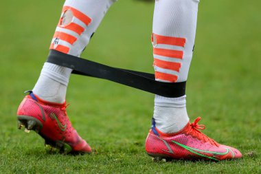 Blackpool oyuncuları, 22 Mart 2025 'te İngiltere, Northampton' daki Sixfields Stadyumu 'nda oynanan Northampton Town-Blackpool maçından önce ısınmaya başladılar.