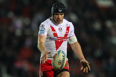 St. Helens takımından Jonny Lomax, 21 Mart 2025 'te oynanan Betfred Süper Lig karşılaşmasında St. Helens, Wicked Stadyumu' nda Warrington Wolves 'a karşı.