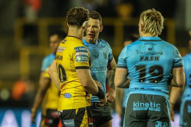 Hull FC 'den Jordan Lane, Hull FC' den Brad Fash 27 Mart 2025 'te The Mend-A-Hose Jungle, Castleford, İngiltere' de oynanan Betfred Super League 6. Raundunda Castleford Tigers vs Hull FC maçında Castleford Tigers ile konuştular.