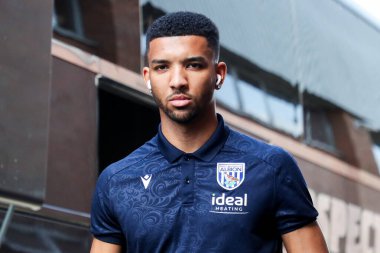 West Bromwich Albion 'dan Mason Holgate, 29 Mart 2025' te İngiltere 'nin Carrow Road şehrinde oynanan Norwich City-West Bromwich Albion maçından önce Carrow Road' a vardı.