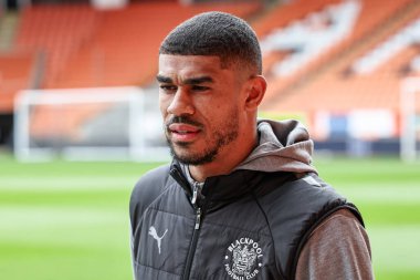 Blackpool takımından Ashley Fletcher, 21 Mart 2025 'te Bloomfield Road, Blackpool' da oynanan Blackpool - Bolton Wanderers maçında sahaya çıktı.