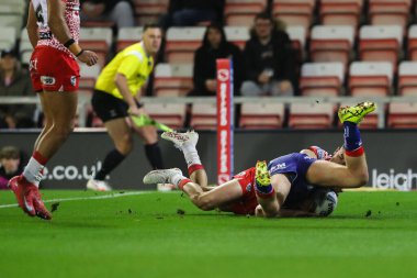 Wakefield Trinity 'den Olly Russell 28 Mart 2025' te Leigh Spor Köyü 'nde oynanan Betfred Süper Lig 6. Raundunda skoru 0-4 yaptı.