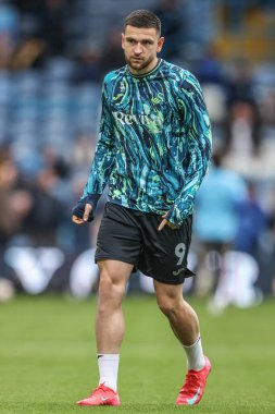 Swansea City 'den bir Vipotnik maç öncesi ısınma maçı sırasında Leeds United - Swansea City maçı sırasında Leeds Road, Leeds, İngiltere, 29 Mart 2025