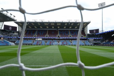 Gök Bahis Şampiyonası öncesinde Burnley 'nin Bristol City' ye karşı oynadığı Turf Moor, Burnley, Birleşik Krallık 'ta 29 Mart 2025