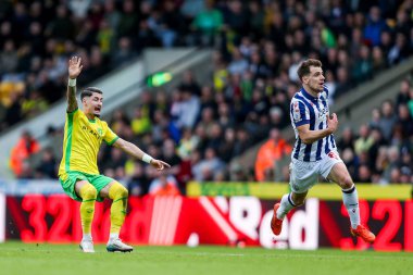 Norwich City 'den Borja Sainz, 29 Mart 2025 tarihinde Norwich City' nin Carrow Road, Norwich, İngiltere 'de oynadığı Norwich City - West Bromwich Albion maçında tepki gösterdi.