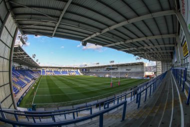 Halliwell Jones Stadyumu 'nun Betfred Süper Lig 6. Maçı sırasında Halliwell Jones Stadyumu' nda Warrington Wolves - Leeds Rhinos maçının genel görüntüsü, 28 Mart 2025