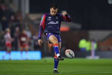 Wakefield Trinity 'den Liam Hood maç öncesi ısınma maçında Betfred Süper Lig 6. raundunda Leigh Leopards, Wakefield Trinity' ye karşı Leigh Spor Köyü, Leigh, Birleşik Krallık, 28 Mart 2025