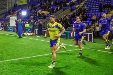 Warrington Wolves 'tan Joe Philbin, Betfred Süper Lig 6. raundunda ısınma turunda Warrington Wolves ve Leeds Rhinos' a karşı Halliwell Jones Stadyumu, Warrington, Birleşik Krallık, 28 Mart 2025