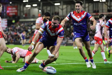 Wakefield Trinity 'den Mike McMeeken, 28 Mart 2025' te Leigh Spor Köyü, Leigh, İngiltere 'de oynanan Betfred Süper Lig 6. tur karşılaşmasında 10-16' lık galibiyetini kutluyor.