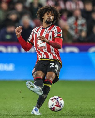 Sheffield United takımından Hamza Choudhury 28 Mart 2025 'te Sheffield United ile Coventry City arasında oynanan maçta
