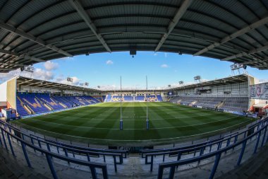 Halliwell Jones Stadyumu 'nun Betfred Süper Lig 6. Maçı sırasında Halliwell Jones Stadyumu' nda Warrington Wolves - Leeds Rhinos maçının genel görüntüsü, 28 Mart 2025