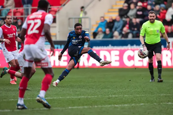 Crawley Town 'dan Bradley İbrahim' in 29 Mart 2025 'te İngiltere' nin Rotherham Stadyumu 'nda oynanan Gökyüzü İddia Ligi 1 karşılaşmasında gol atma şansı var.