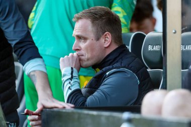 Norwich City 'den Johannes Hoff, 29 Mart 2025' te Norwich City, Norwich Road, Norwich 'te Batı Bromwich Albion' a karşı oynanan Gökyüzü İddia Şampiyonası maçından önce