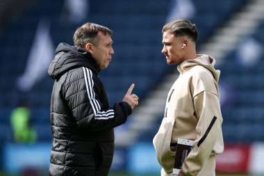 Aston Villa 'dan Matty Cash, 30 Mart 2025 tarihinde Birleşik Krallık' ın başkenti Preston 'da Preston North End ile Aston Villa arasında oynanan çeyrek final karşılaşmasında geliyor.