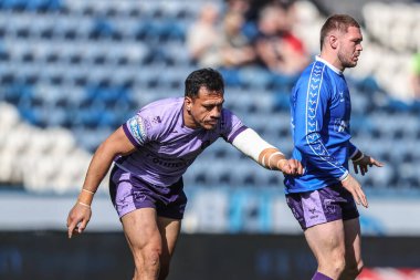 Hull KR takımından Sauaso Sue, Betfred Süper Lig 6. Raundda John Smith Stadyumu 'nda Huddersfield Giants' a karşı Hull KR maçında ısınma turu sırasında 30 Mart 2025 'te