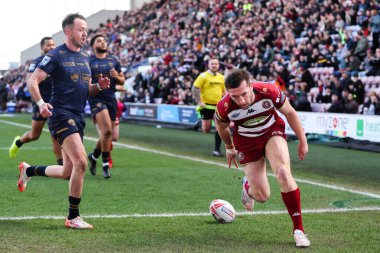 Wigan Warriors 'dan Jake Wardle 30 Mart 2025' te Wigan Warriors 'a karşı Salford Red Devils' in oynadığı Betfred Süper Lig 6. Raundunda skoru 4-0 yaptı.