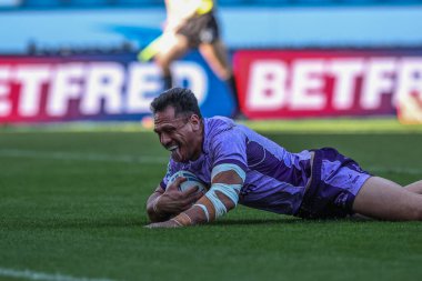 Hull KR 'dan Sauaso Sue, 30 Mart 2025' te John Smith Stadyumu 'nda oynanan 6. Betfred Süper Lig karşılaşmasında Huddersfield Giants vs Hull KR' a karşı oynuyor.