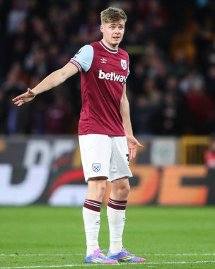 West Ham United takımından Evan Ferguson Premier League maçında Wolverhampton Wanderers, Molineux, Wolverhampton 'da West Ham United' a karşı, 1 Nisan 2025