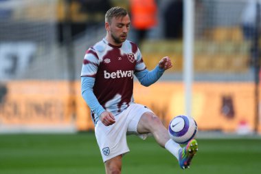 West Ham United takımından Jarrod Bowen Premier League karşılaşmasında Wolverhampton Wanderers 'a karşı Molineux, Wolverhampton, Birleşik Krallık' ta 1 Nisan 2025 'de oynanan maç öncesi ısınma maçında