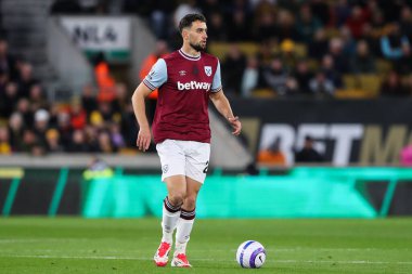 Premier Lig karşılaşmasında West Ham United 'tan Max Kilman, Wolverhampton Wanderers' a karşı Molineux, Wolverhampton, Birleşik Krallık, 1 Nisan 2025