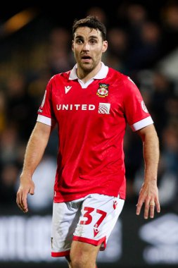 Wrexham AFC takımından Matthew James, 1 Nisan 2025 tarihinde Cambridge United ile Wrexham maçında Abbey Stadyumu, Cambridge, İngiltere 'de karşılaştı.