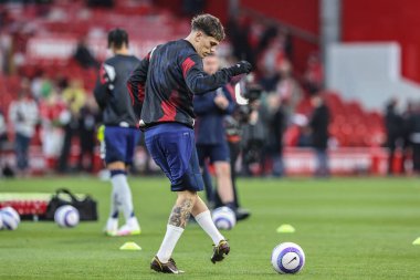 Manchester United takımından Alejandro Garnacho Premier League maçında maç öncesi ısınma oturumunda Nottingham Forest Manchester United 'a karşı City Ground, Nottingham, İngiltere, 1 Nisan 2025