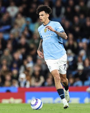Manchester City 'den Nico O' Reilly Premier League maçı sırasında Etihad Stadyumu 'nda Manchester City' ye karşı Leicester City maçı yapıyor.