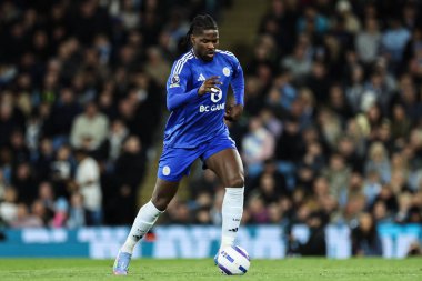 Leicester City 'den Caleb Okoli Premier League maçı sırasında Manchester City ile Leicester City arasında Etihad Stadyumu, Manchester, İngiltere, 2 Nisan 2025
