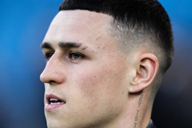 Manchester City 'den Phil Foden Premier League maçı öncesi ısınma maçında Etihad Stadyumu' nda Manchester City ile Leicester City karşılaşması, 2 Nisan 2025
