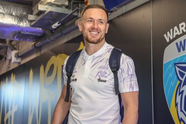 Warrington Wolves 'tan Ben Currie, 6 Nisan 2025' te İngiltere 'nin Warrington kentinde oynanan Betfred Challenge Kupası çeyrek final maçı sırasında Halliwell Jones Stadyumu' nda Warrington Wolves 'a karşı St. Helens maçına geldi.