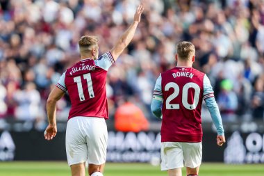West Ham United takımından Niclas Fullkrug, 5 Nisan 2025 'te Londra' daki Londra Stadyumu 'nda oynanan Premier League maçında 1-1 kazanma hedefini kutluyor.