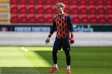 Blackpool 'dan Harry Tyrer 5 Nisan 2025' te İngiltere 'nin Rotherham Stadyumu' nda oynanan Sky Bet Ligi 1 maçı öncesinde oynanan ısınma maçında