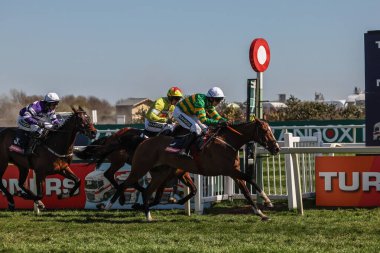 Mark Walsh tarafından sürülen Dürüstlük Politikası, 5 Nisan 20255 'te İngiltere' nin Liverpool şehrinde düzenlenen Randox Grand National 2025 Büyük Günü 'nde 13: 55 Turners Mersey Novices' in Engeli 'ni kazandı.