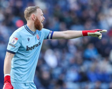Stoke City 'den Viktor Johansson Gökyüzü İddia Şampiyonası' nda Preston North End Stoke City 'ye karşı Deepdale, Preston, İngiltere, 5 Nisan 2025