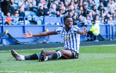 Sheffield Wednesday 'den Anthony Musaba, 5 Nisan 2025' te Sheffield Wednesday 'in Hillsborough, Sheffield City' de Hull City 'ye karşı oynadığı Sky Bet Şampiyonası maçında tepki gösterdi.