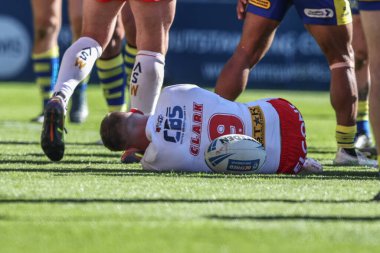 St. Helens 'ten Daryl Clark, 6 Nisan 2025' te Halliwell Jones Stadyumu, Warrington, Birleşik Krallık 'ta oynanan Betfred Challenge Kupası çeyrek final karşılaşmasında sakatlandı.