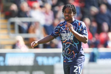 Blackpool takımından Niall Ennis 5 Nisan 2025 'te New York Stadyumu' nda oynanan maçta Rotherham United ile Blackpool karşılaşacak.