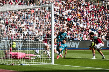 AFC Bournemouth takımından Evanilson, Premier League maçında 5 Nisan 2025 'te Londra Stadyumu' nda West Ham United 'a karşı Bournemouth maçında 0-1 berabere kaldı.