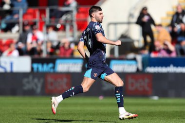 Blackpool takımından Tom Bloxham 5 Nisan 2025 'te New York Stadyumu' nda oynanan maçta Rotherham United ile Blackpool karşılaşacak.