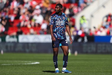 Blackpool takımından Odel Offiah 5 Nisan 2025 'te New York Stadyumu' nda oynanan maçta Rotherham United, Blackpool 'a karşı.