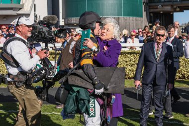 Patrick Mullins 'in sürdüğü Nick Rocket, 5 Nisan 2025' te Aintree Yarış Pisti, Liverpool, Birleşik Krallık 'ta düzenlenen Randox Grand National 2025 Ulusal Günü' nde 16: 00 Random Grand Handicap Chase 'i kazandı.