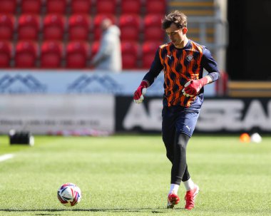 Blackpool 'dan Harry Tyrer 5 Nisan 2025' te İngiltere 'nin Rotherham Stadyumu' nda oynanan Sky Bet Ligi 1 maçı öncesinde oynanan ısınma maçında