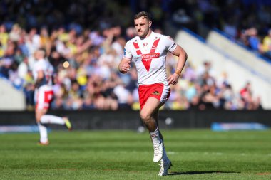 St. Helens 'li Matty Lees, Betfred Challenge Kupası çeyrek final maçı sırasında Warrington Wolves St. Helens' e karşı Halliwell Jones Stadyumu, Warrington, İngiltere, 5 Nisan 2025