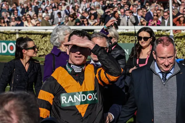 Patrick Mullins 'in sürdüğü Nick Rocket, 5 Nisan 2025' te Aintree Yarış Pisti, Liverpool, Birleşik Krallık 'ta düzenlenen Randox Grand National 2025 Ulusal Günü' nde 16: 00 Random Grand Handicap Chase 'i kazandı.