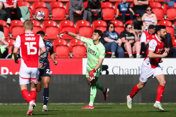 Blackpool takımından Harry Tyrer 5 Nisan 2025 'te New York Stadyumu' nda oynanan maçta Rotherham United ile Blackpool karşılaşacak.