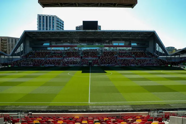 Premier League maçından önce Gtech Community Stadyumu 'nun genel bir görüntüsü Brentford Chelsea' ye karşı Gtech Community Stadyumu, Londra, 6 Nisan 2025