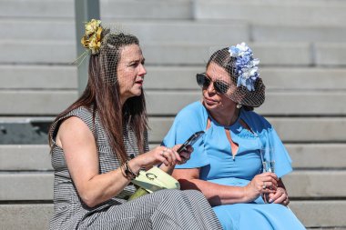 Randox Grand National 2025 'te yarışa katılanlar 3. Gün Aintree Yarış Pisti, Liverpool, 5 Nisan 2025