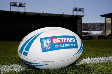 Betfred Challenge Kupası çeyrek final maçı öncesinde oynanan Betfred Challenge Kupası maçı topu Warrington Wolves St. Helens 'a karşı Halliwell Jones Stadyumu, Warrington, İngiltere, 5 Nisan 2025