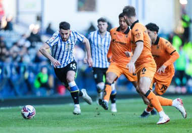 Sheffield 'li Pol Valentn Çarşamba günü Sheffield Çarşamba günü İngiltere' nin başkenti Sheffield 'da Hull City' ye karşı oynanan Sky Bet Şampiyonası maçında kanatlarını kırdı.